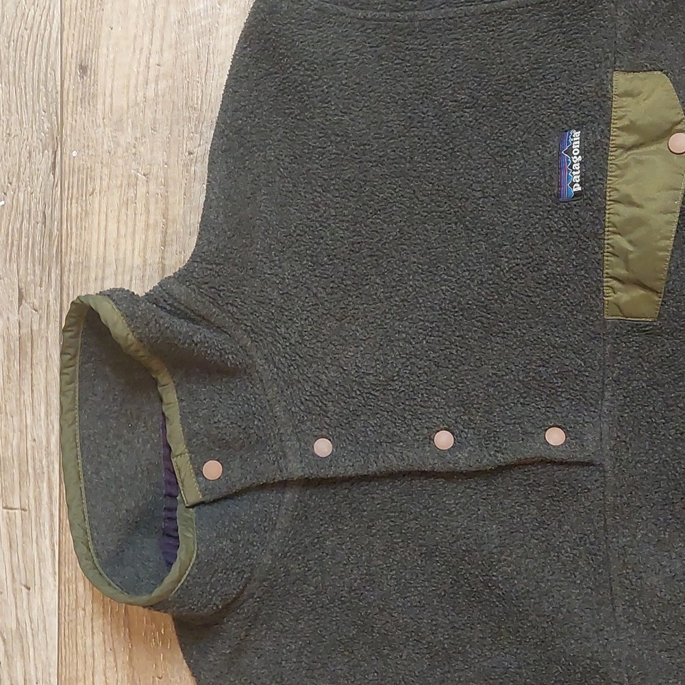 Vintage Patagonia Sweater - Picture 3 of 4